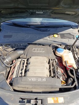 Audi A6 C6 2,4 V6 130Kw, manuál, quattro, 2. majitel - 18
