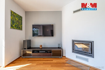 Prodej rodinného domu, 180m², Veltrusy, ul. U Stadionu - 18