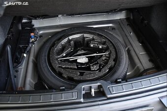 Volvo XC40 T3 1.5i 120KW 6M/T LED  29.500KM - 18
