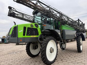 Samojízdný postřikovač Tecnoma Laser 4240, 2013, ramena 36 m - 18