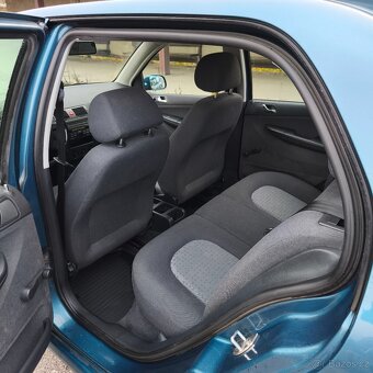 Škoda Fabia 1.4 MPI 50kw,najeto 147tkm, edice attractive - 18