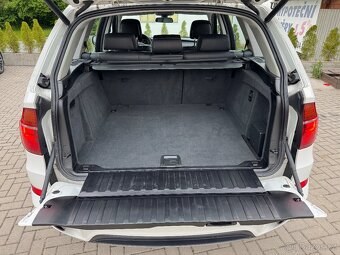 BMW X5 xDrive 30d TOP STAV PO SERVISECH - 18