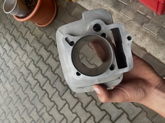 Díly na motor YX 140 - 18