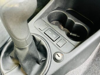 ŠKODA FABIA 1.4 16V – NAJETO JEN 27 000 KM - 18