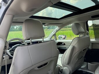 Chrysler Pacifica 3,6 RU Limited Sunroof 2020 - 18