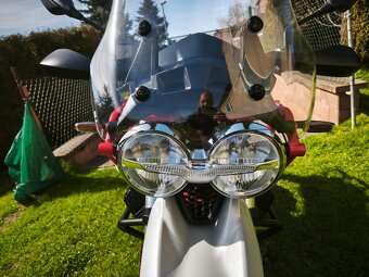 Moto Guzzi V 85 TT Evocative Giallo Mojave (2022) nádherná, - 18