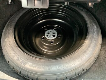Hyundai IX20 1.6i CVVT AUTOMAT r.v.2016 - 18
