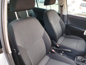 Škoda RAPID 1.2 MPi 55kW, r.v. 4/2013, najeto 147.591km - 18