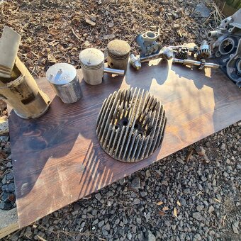 Soutěžní motor jawa EVROPAN 575 díly - jawa 350 jednoválec - 18