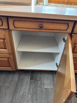 Krásná rustikální dubová linka se spotřebiči, 5447 - 18