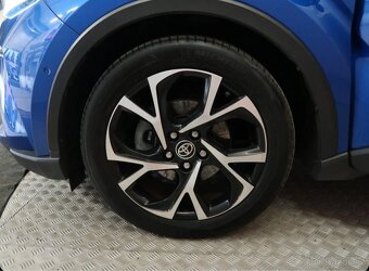 Prodám Toyotu C-HR 2.0 hybrid výbava Selection - 18