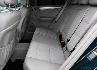 Mercedes-Benz Třídy C 320CDI AVANTGARDE N.TOP A/T - 18