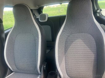 Renault Twingo ZE elektric 2022 32tis km 1.maj - 18