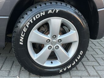 Suzuki Grand Vitara 2.4i Comfort benzín 124kw - 18
