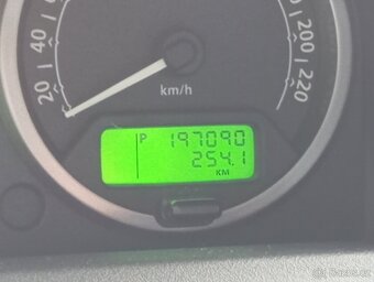 Land Rover Discovery 3-plná výbava, málo najeto a nová STK - 18