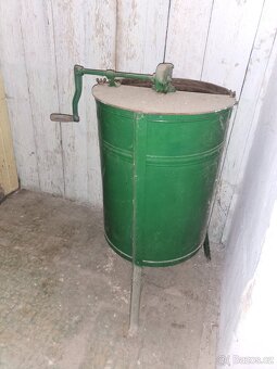 Mix - Stoly - Lednice - Skříně - Atd. - 18