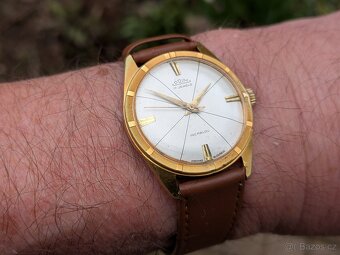 HODINKY PRIM 17 JEWELS - ZLACENÉ.-  TOP STAV - 18