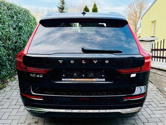 Volvo XC60 T6 257kW Inscription 4x4 NYNÍ PO SERVISE ČR 2022 - 18