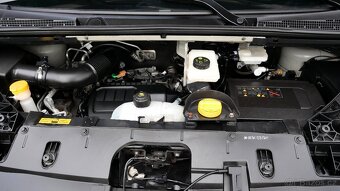 Renault trafic SPACEKLASS 1.6,92KW,7MÍST,111000KM,SPANÍ - 18