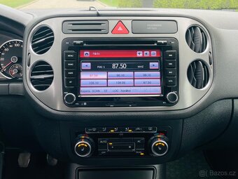 Volkswagen Tiguan 1.4TSI MANUÁL VÝHŘEV SENZORY SERVISKA - 18