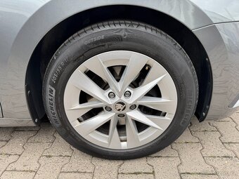 Škoda Octavia 4 2.0 TDI 110kW DSG Tažné Full LED Kamera DCC - 18