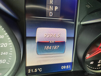 Mercedes-Benz C400 AMG 4M VZDUCH/ACC/NEZ.TOPENÍ/1.MAJ.ČR/LED - 18