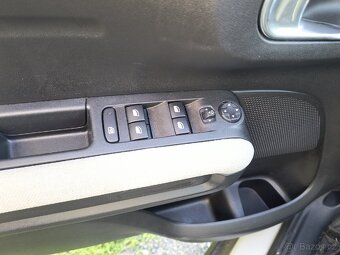 Citroen C3 aircros 1,2i,automat - 18