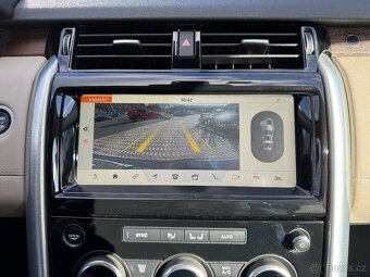 Land Rover Discovery TDV6 HSE AWD AT ČR DPH - 18