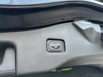 Ford Mondeo 2018 2.0TDCi 110kW Titanium TAŽNÉ FULL LED ACC - 18