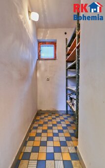 Prodej 2 rodinných domů v Bylanech u Českého Brodu, celková - 18