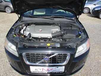 VOLVO V70 2,4D5 136kw Geartronic, bez koroze 11/2009 - 18