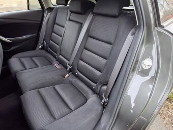 Mazda 6,2.0 benzin Facelit 1. majitel - 18