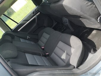 ŠKODA OCTAVIA COMBI DSG 2.0TDi TAŽNÉ ZAŘÍZENÍ R.V.2006 - 18