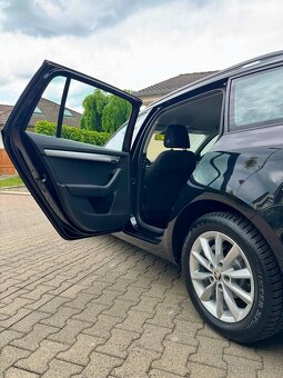 Škoda Octavia Combi III 2.0 TDI 110KW - 18