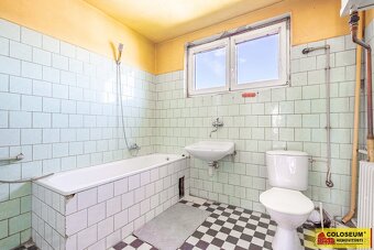 Starý Petřín, RD 4+1, 130 m², garáž, zahrada, kravín – rodin - 18