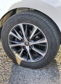 Toyota Aygo 1.0 | 2020 | 34 300 km | Benzin | 54 kW | manual - 18