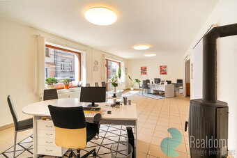 Prodej činžovní dům 290 m2, B. Smetany, České Budějovice - 18