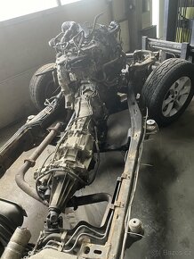 Nissan - 18
