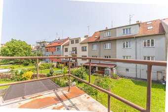 Bytová jednotka 3+1 o 100m2 + garáž + vlastní zahrada na Vrc - 18