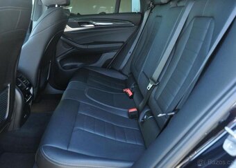 BMW X4 xD30d M-SPORT NTOP TAŽNÉ ČR 1M - 18