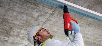 Prachom poháňaná klincovačka Hilti DX 6 MX so zásobníkom - 18