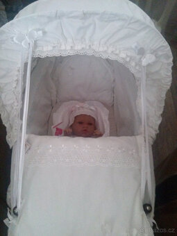 PROUTĚNY KOČAREK S MADEIR. KRAJKOU+ PANENKA ARIES NATAL 33cm - 18