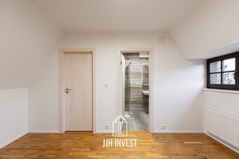 Prodej mezonetového bytu 2+kk v prestižní lokalitě – Masaryk - 18