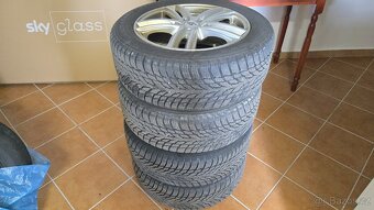 Volvo V40 Momentum 2,0d 110kW Automat - 18