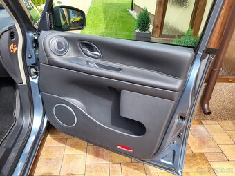 Renault Grand Espace 2.0dCi 127kW Panorama REZERVACE - 18