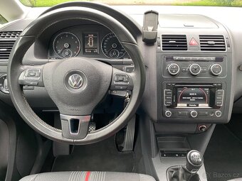 VW Touran 1,4 TSI 103 KW MATCH nové rozvody - 18