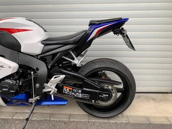 Honda CBR 1000RR 50th anniversary edition - 18