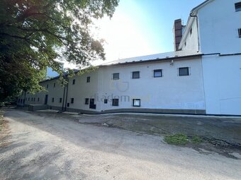 Pronájem skladových prostor 100 m2 - U Dolního Skrýchova u J - 18