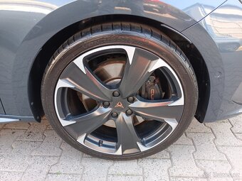Seat Leon Cupra 2.0TSI 221kW DSG 23tkm Full LED DCC Keyless - 18