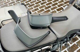 BMW R 1200 GS Adventure (edice 90 Jahre) - 18